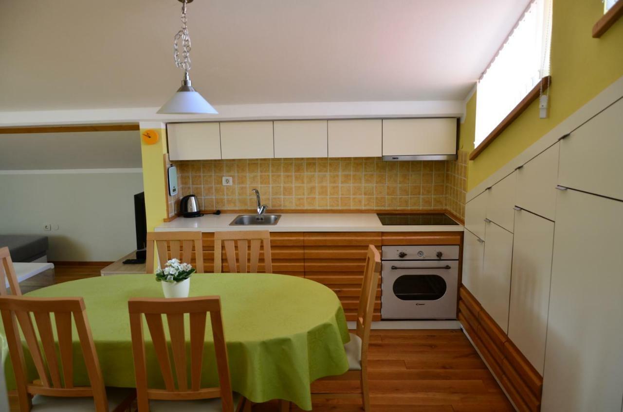 Apartma Louis Dutovlje Eksteriør bilde